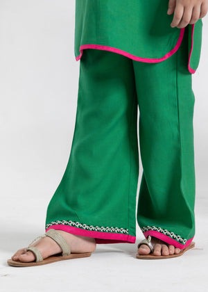 Green Khaddar 3-Piece Straight Kurta Set with Khaddar Trouser & Marina Dupatta β Daily Wear