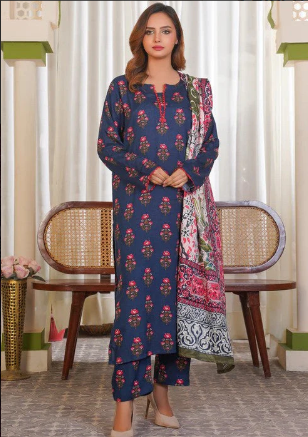 3 Piece Winter Wear Khaddar Dress in Kurta Style