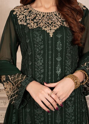 Radiant Emerald 3-Piece Ensemble with Golden Embellished Neckline