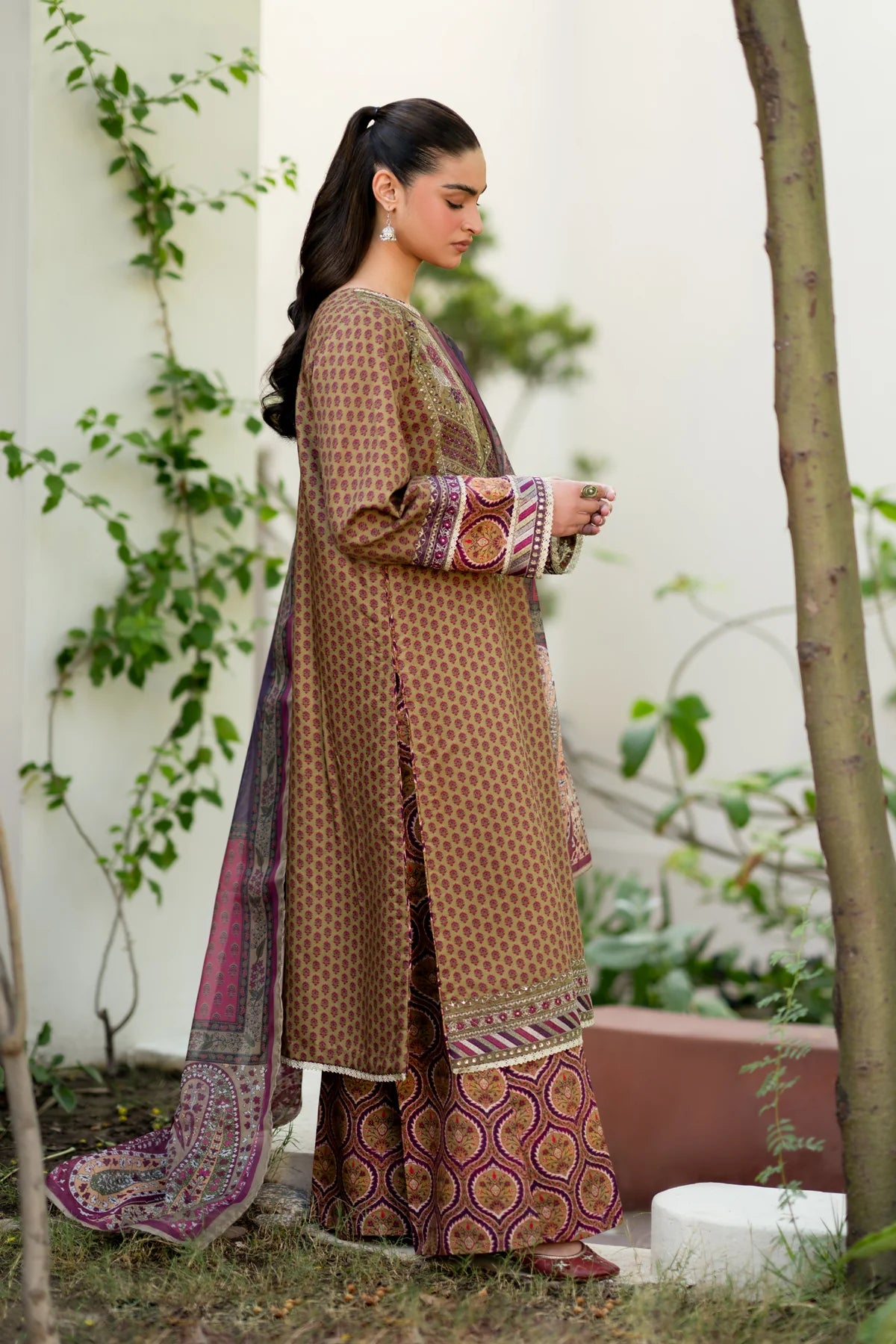 EMBROIDERED VISCOSE STITCHED 3 PIECE DRESS