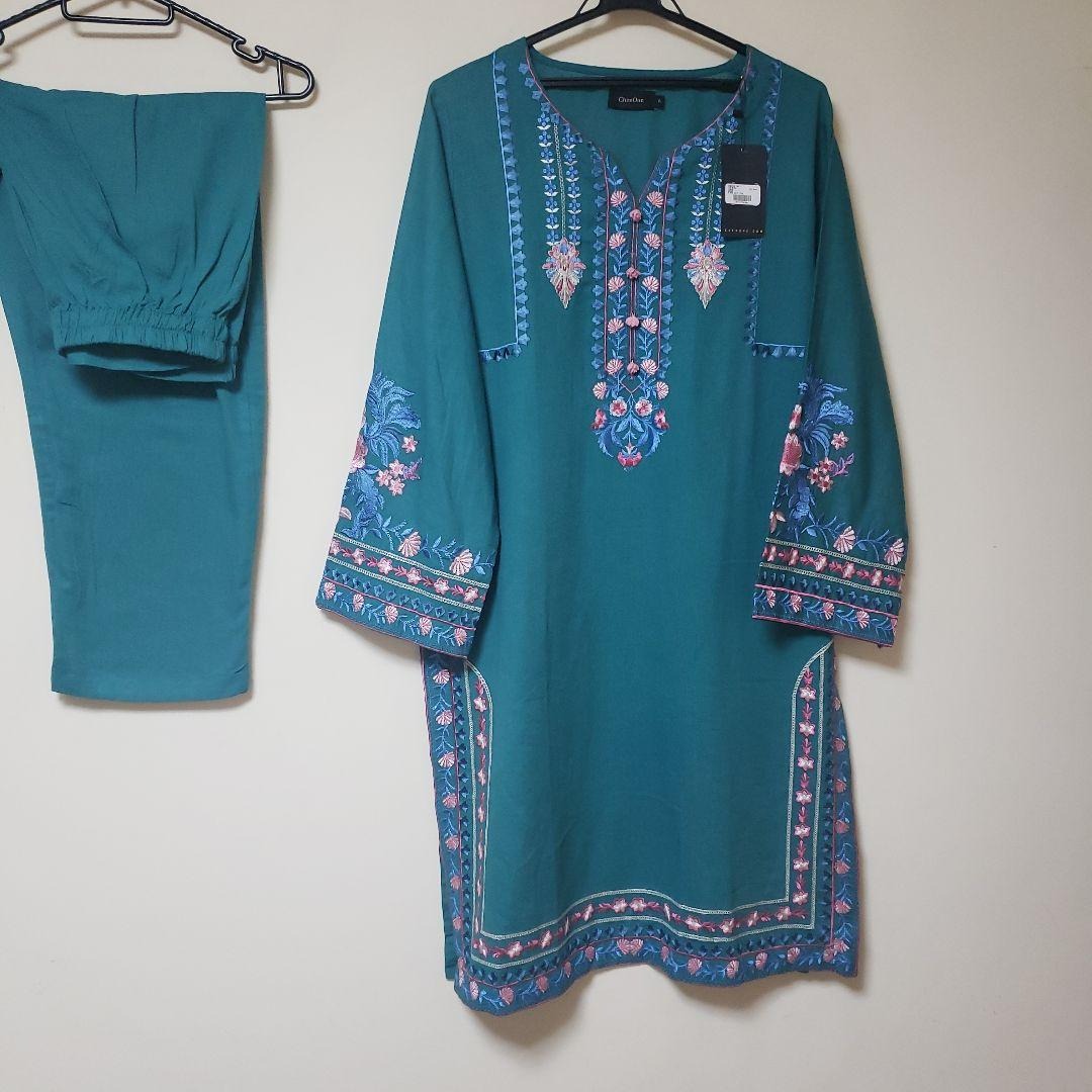 Green Embroidered Three - Piece Suit