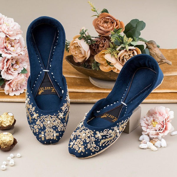 Navy Blue Roon – Luxurious Handmade Traditional Khussa