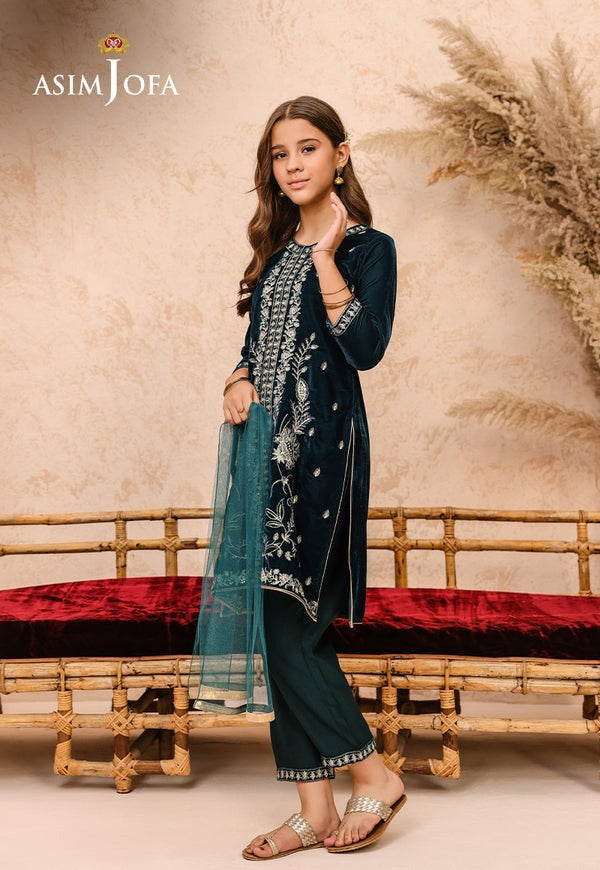 Teal Embroidered Velvet Shirt with Coordinated Trousers & Dupatta