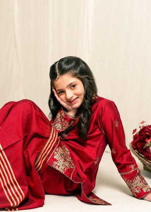 Screen Printed Maroon Kurti with Flared Gharara – 2 Piece Cotton Silk