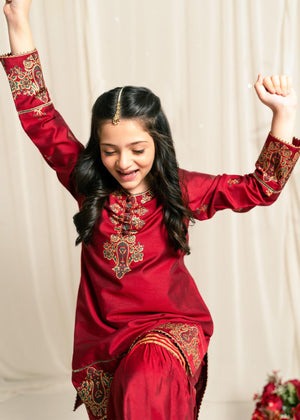 Screen Printed Maroon Kurti with Flared Gharara – 2 Piece Cotton Silk