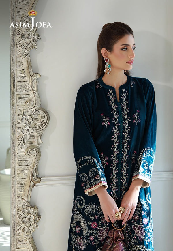 Ocean-Inspired Teal Velvet Outfit – Embroidered Shirt & Plain Lace Trouser