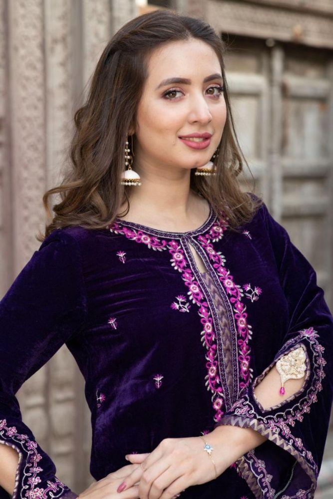 EMBROIDERED VELVET STITCHED 3 DRESS