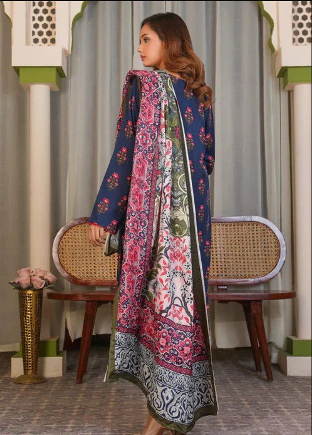 3 Piece Winter Wear Khaddar Dress in Kurta Style