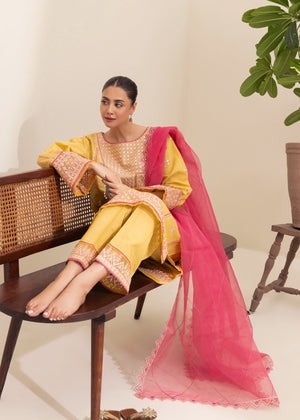 Sunny Elegance – Yellow 3-Piece Chambray Kurta Set with Organza Dupatta