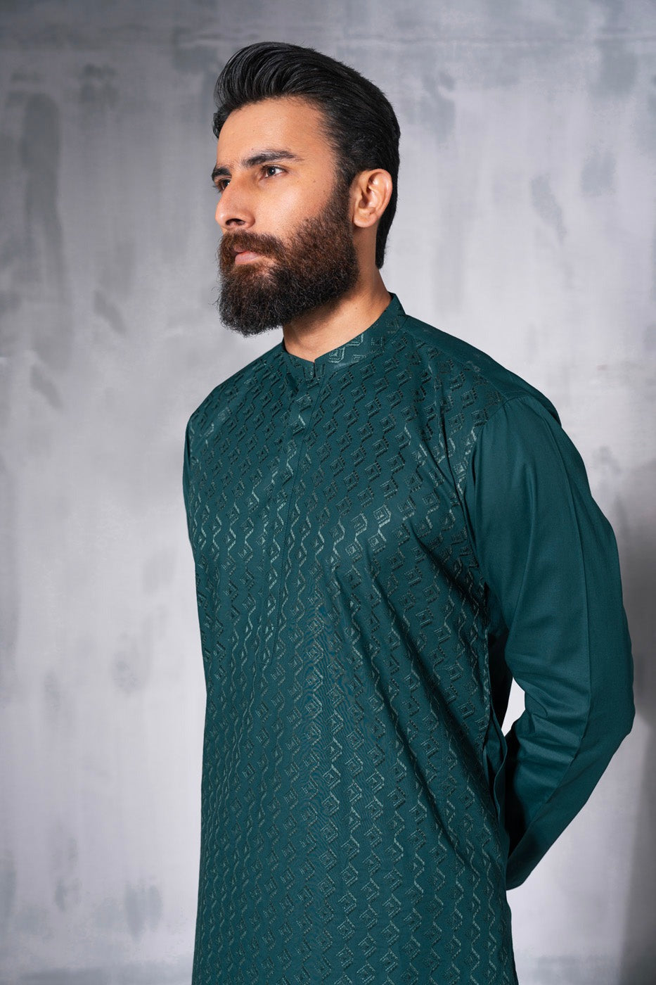 Green Embroidered Kameez Shalwar