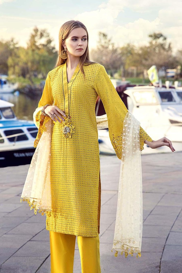 Hand-Embroidered Chickankari Cotton 3-Piece Set – Crochet Sleeves, Chiffon Dupatta & Elastic Waist