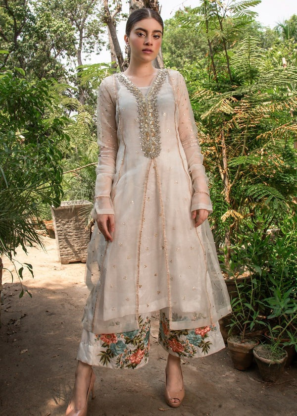 Ethereal White Embroidered Organza 4-Piece Ensemble