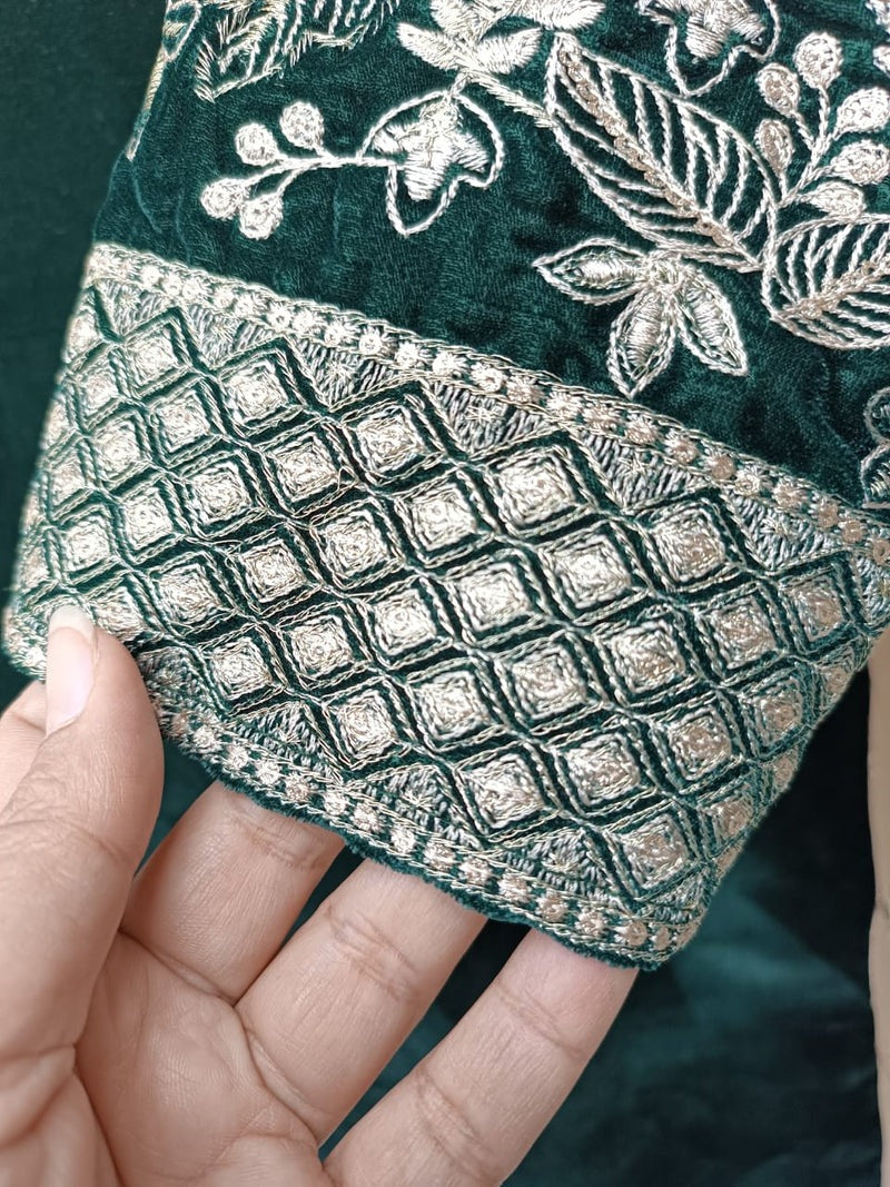 Embroidered Velvet Formal 3-Piece Suit with Organza Dupatta