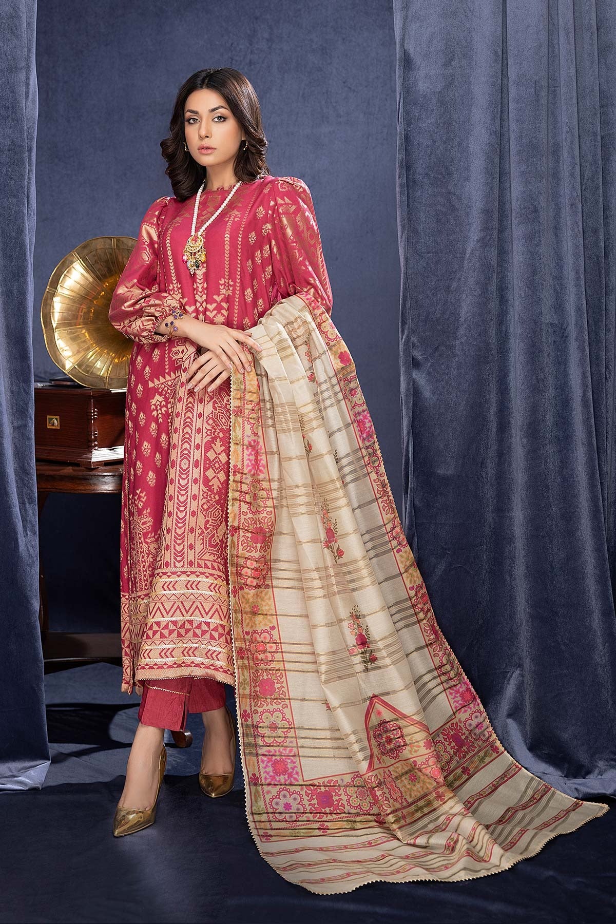 3-Pc RTW Broshia Jecquard Shirt With Zaari Dupatta and Qlot Trouser
