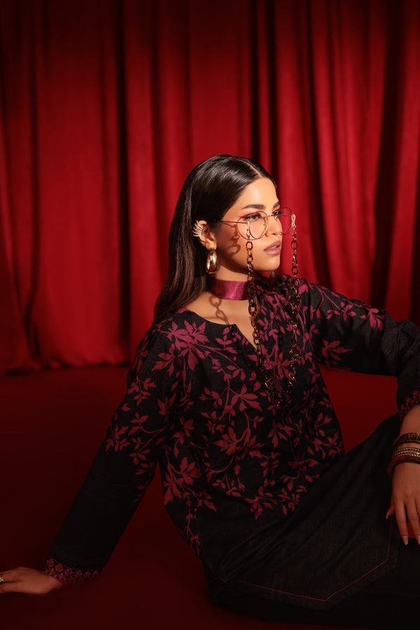 Digital Printed Khaddar 2-Piece Set – Shirt & Dyed Trouser