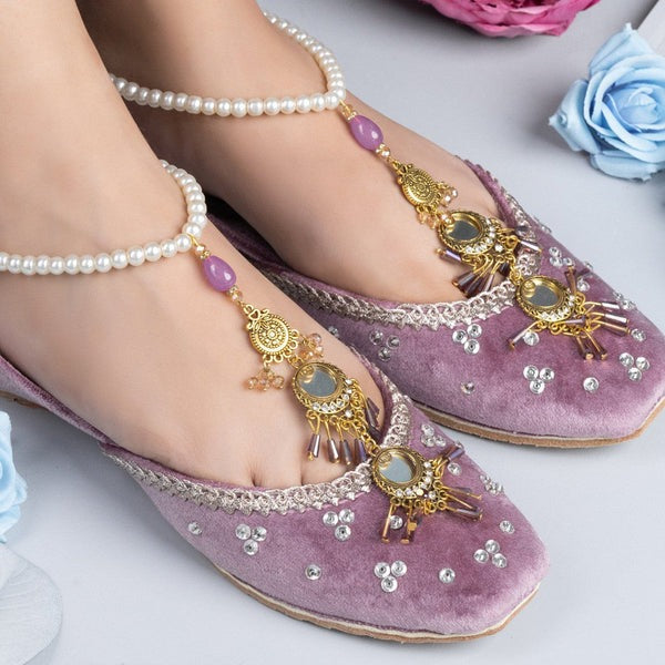 Handmade Anklet Khussas – A Blend of Tradition & Elegance