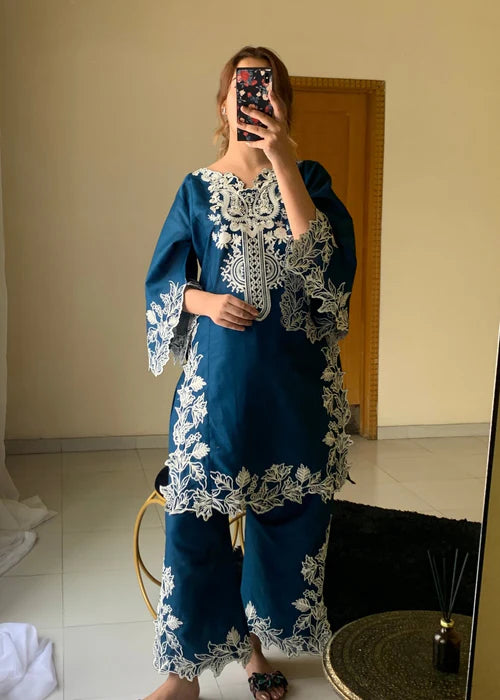 EMBROIDERED KHADDI NET STITCHED 2 PIECE CO-ORD SET