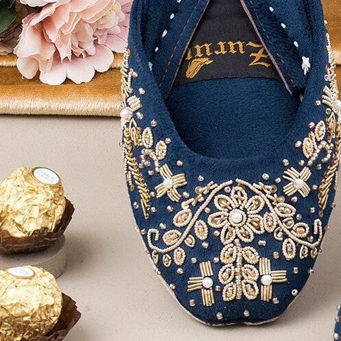 Navy Blue Roon – Luxurious Handmade Traditional Khussa