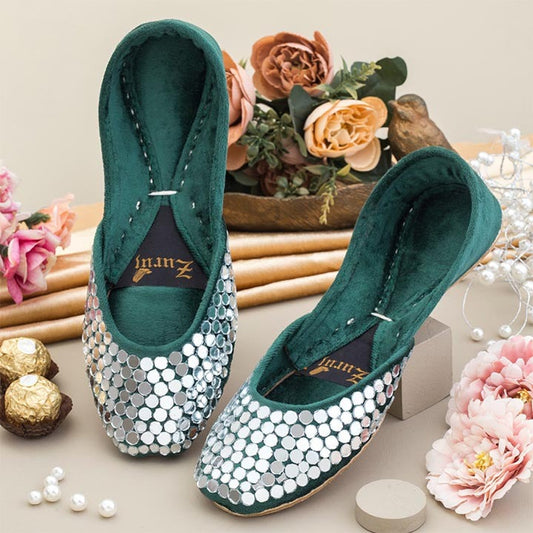 Dark Green Mirror Work Khussa – Traditional Pakistani Artistry