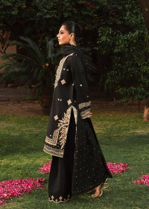 Embroidered Short Shirt with Farshi Shalwar & Organza Dupatta – Elegant Patchwork Ensemble