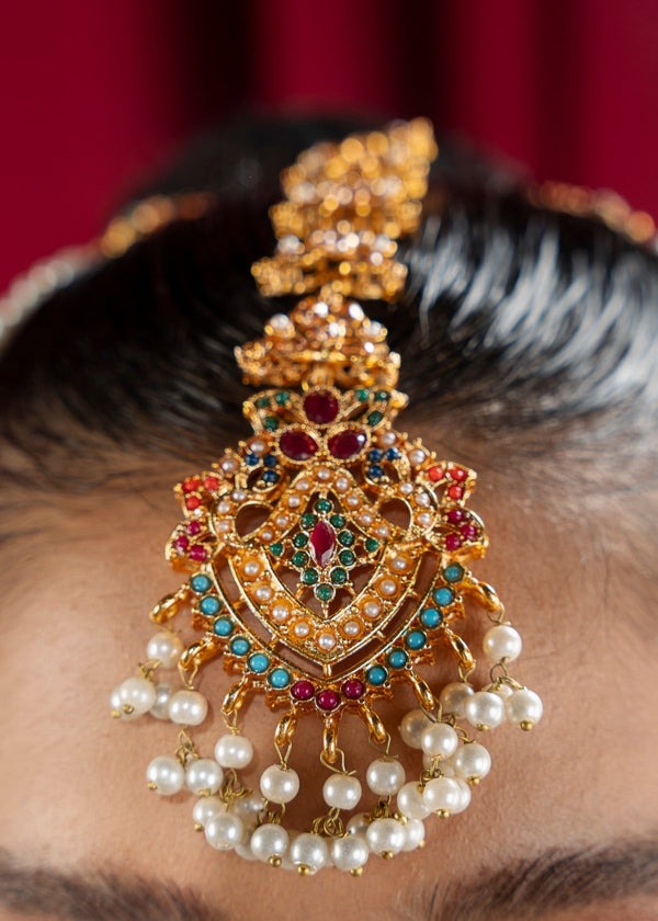 Multicolor Magic – Nauratan Dazzle Earrings & Tikka Set _ JEWELRY