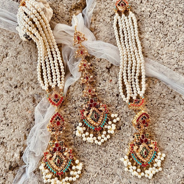 Multicolor Magic – Nauratan Dazzle Earrings & Tikka Set _ JEWELRY